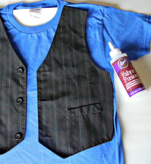 hoàn thành một chiếc áo vest từ áo phông trẻ em
